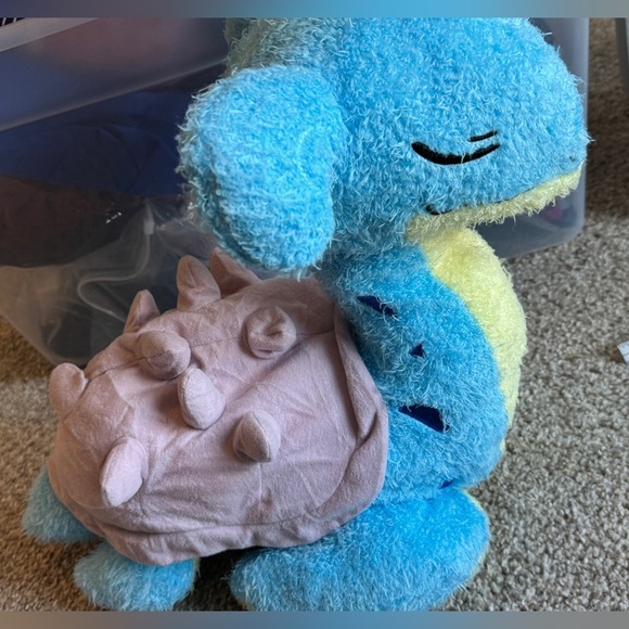 Pokémon Lapras Winking Plush Doll - Picture 2 of 10